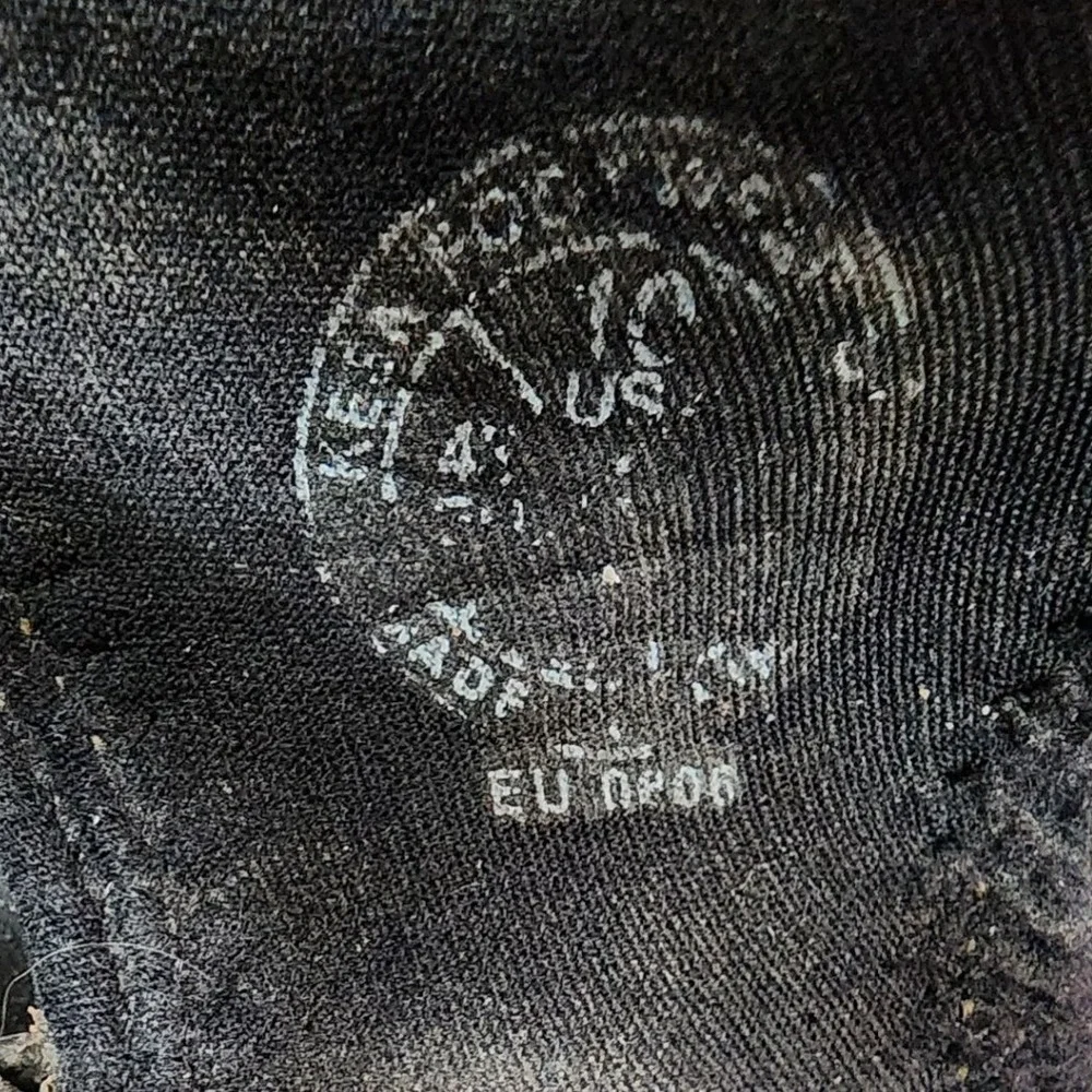 Keen note shipped toe